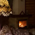Polyanitsa окремий з каміном