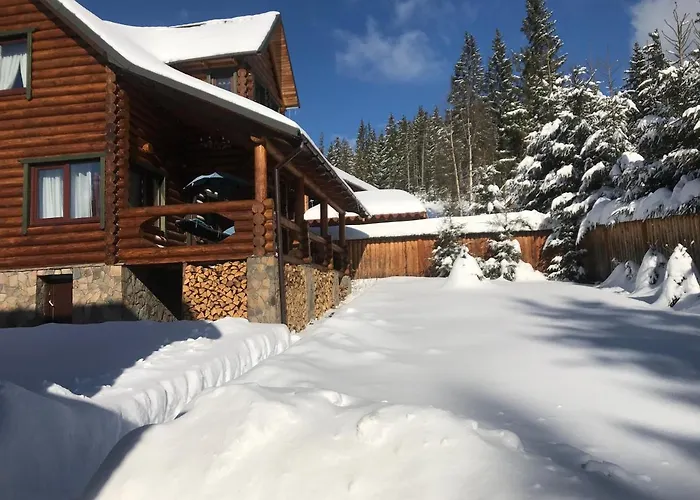 Polyanitsa окремий з каміном * Bukovel