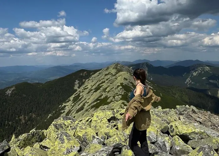 Polyanitsa окремий з каміном Orman Evi Bukovel
